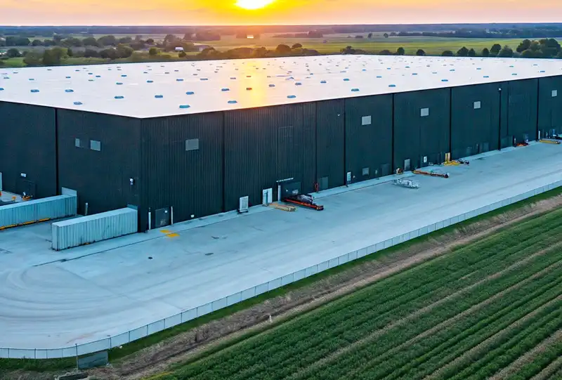 Prefab Steel Building Distribution Centre prefab steel building for marijuana manufacturing